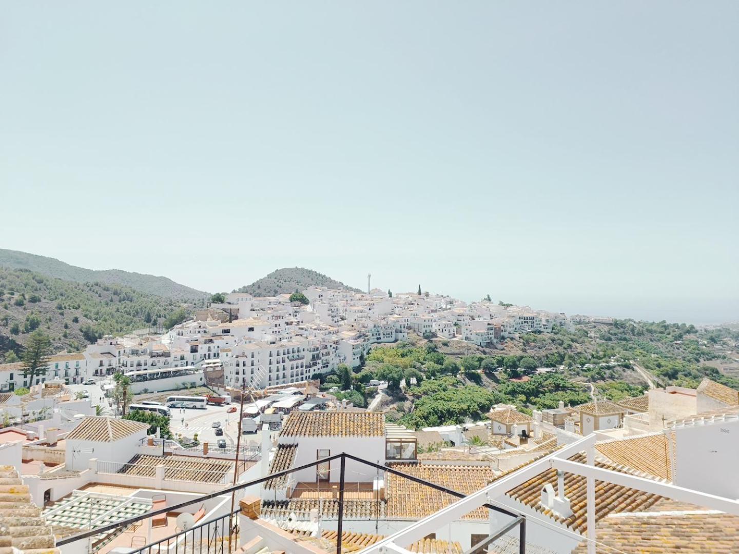 Las Pizarrillas: Tu Hogar En Este Blanco Pueblo Frigiliana Extérieur photo