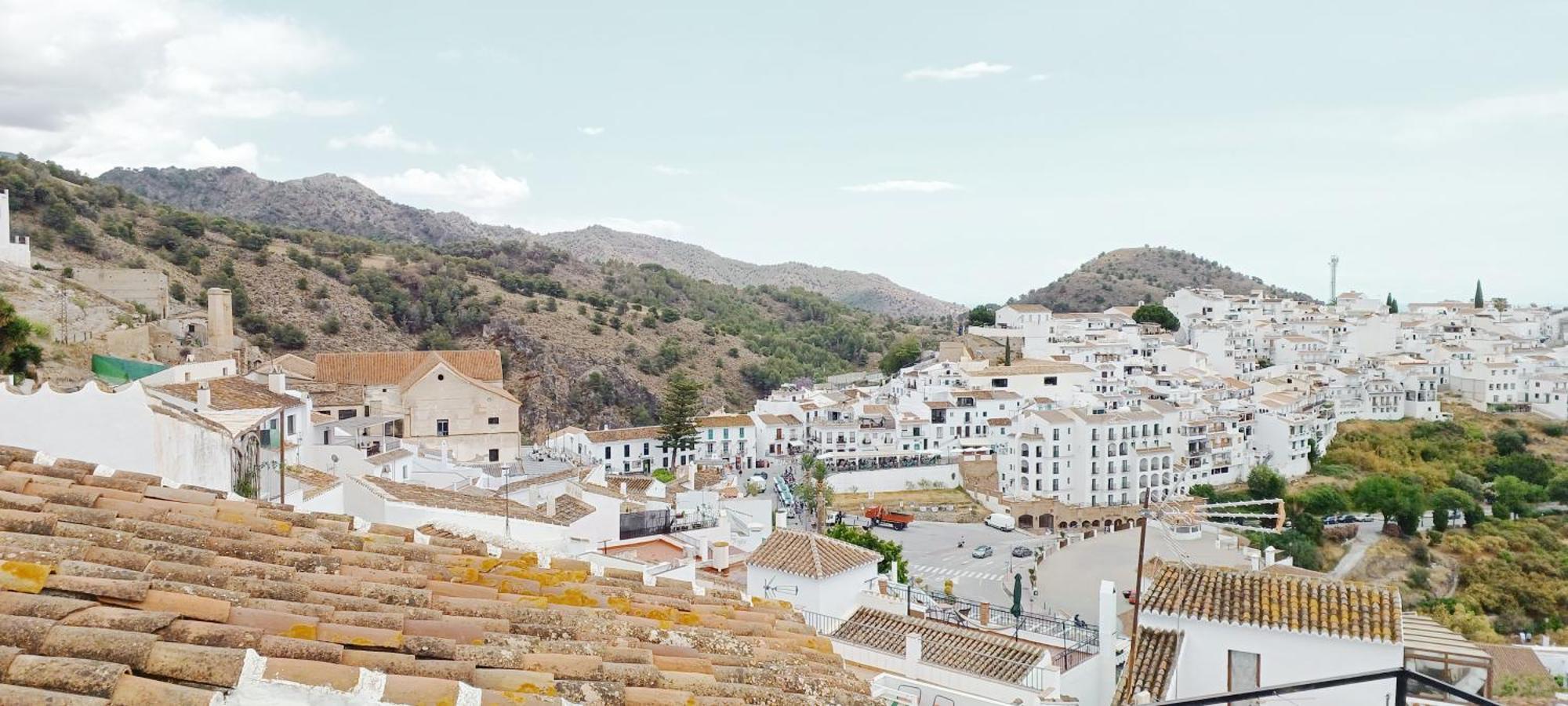 Las Pizarrillas: Tu Hogar En Este Blanco Pueblo Frigiliana Extérieur photo